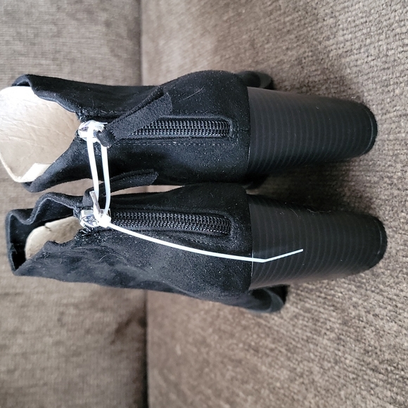 Indigo Rd Black booties - Picture 5 of 6